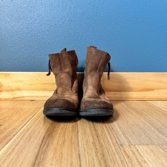 Maliparmi Italian made Brown Suede Ankle Boots Size 39 - Picture 3 of 8